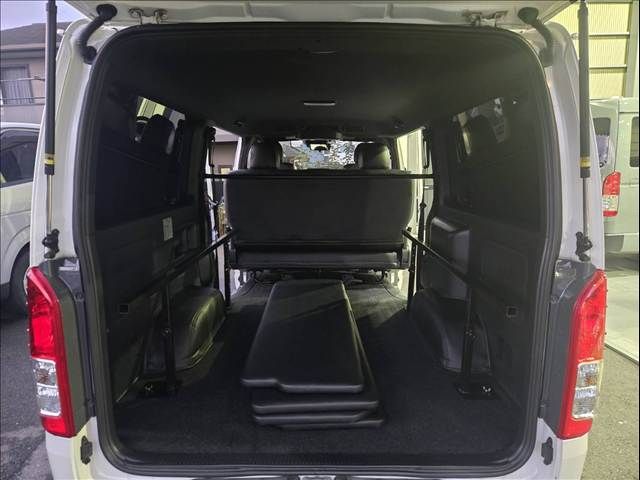 HIACE van 2WD
