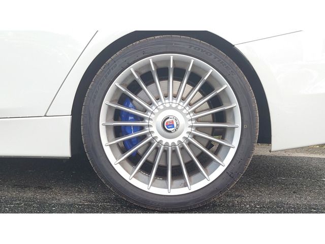 ALPINA D3 limousine