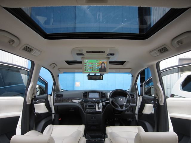 ELGRAND  4WD