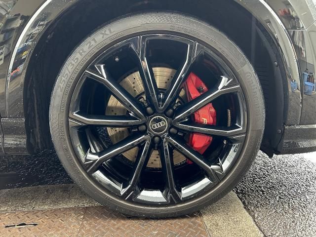 AUDI RS Q3