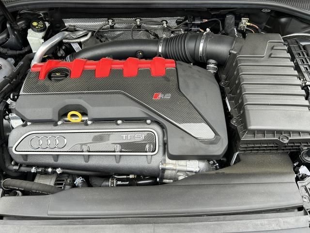 AUDI RS Q3