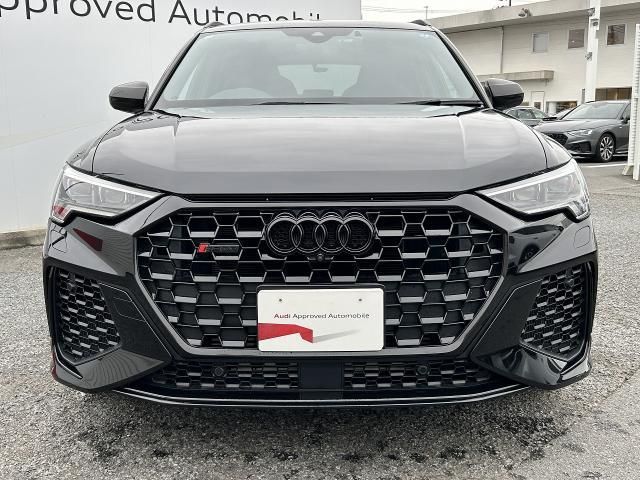 AUDI RS Q3