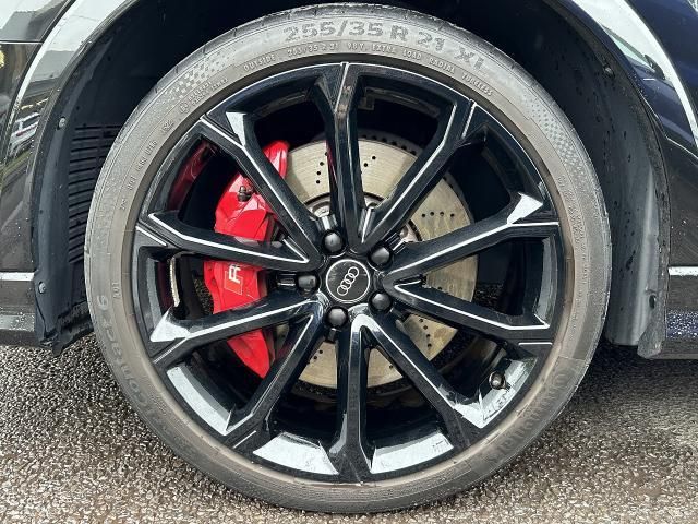 AUDI RS Q3