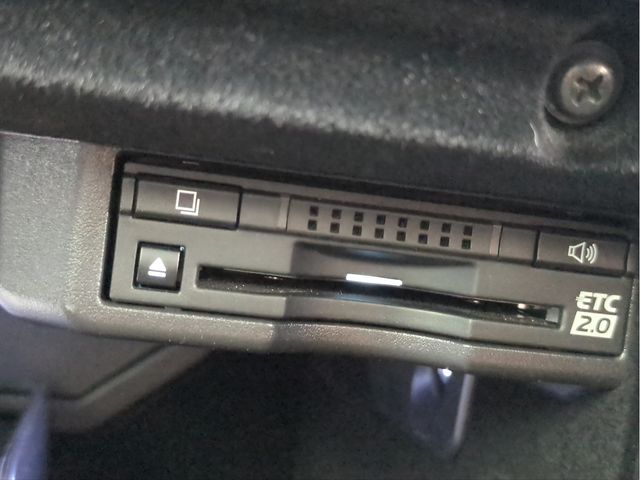 LEXUS IS200t