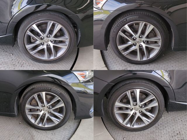 LEXUS IS200t