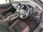 LEXUS IS200t