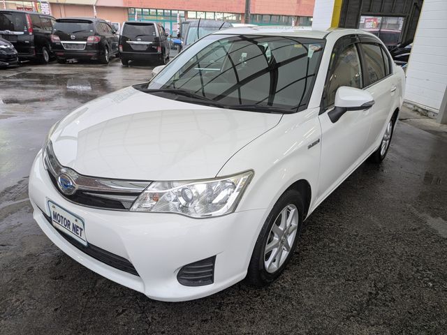COROLLA AXIO HYBRID