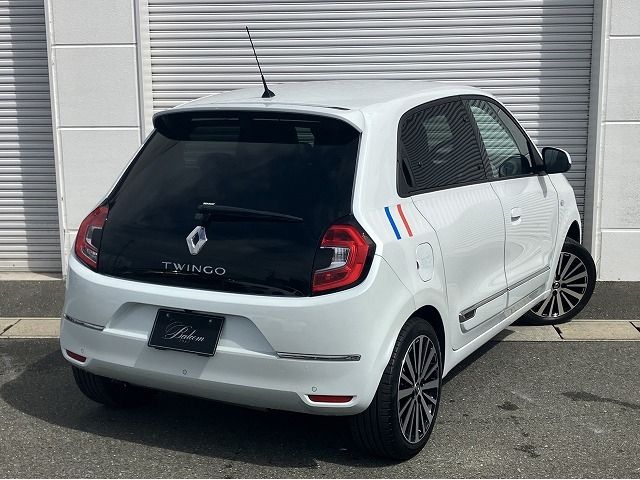 RENAULT TWINGO