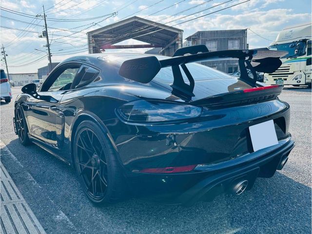 PORSCHE 718CAYMAN