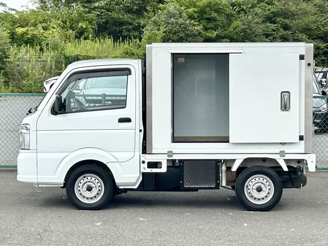 CARRY truck