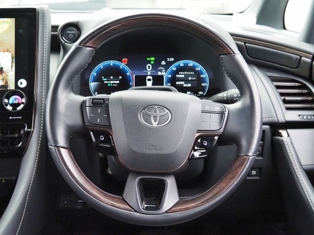 ALPHARD hybrid