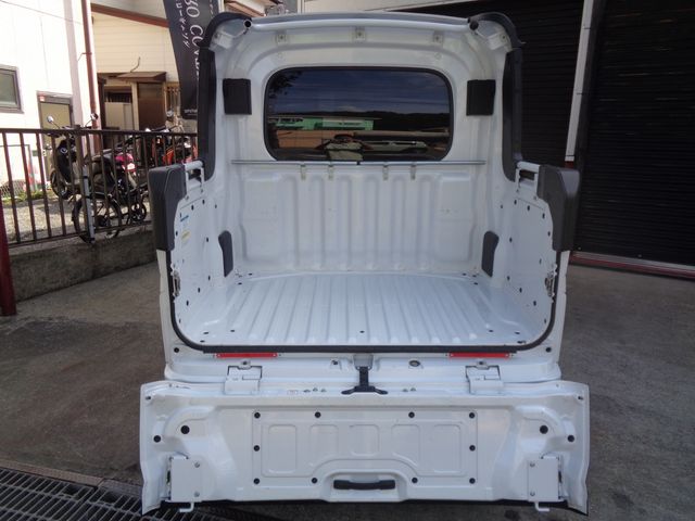 ATRAI deckvan 4WD