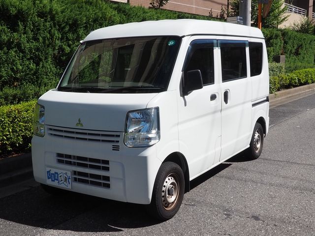 MINICAB van