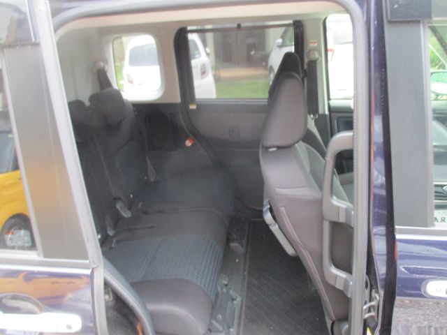 ROOMY