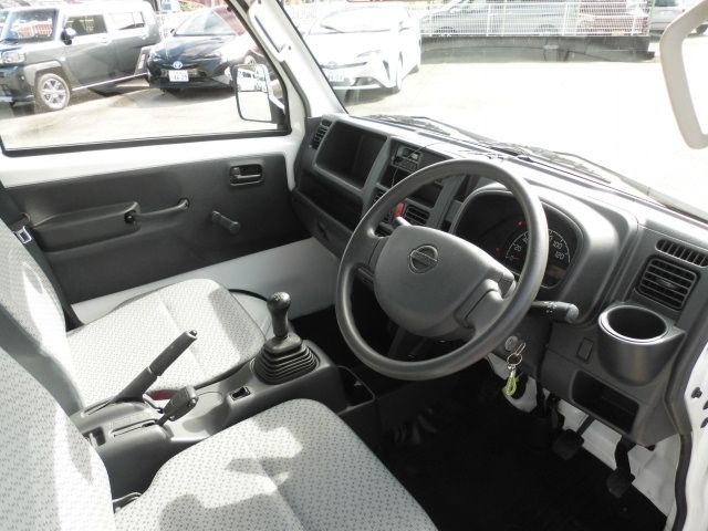 NT100 CLIPPER 4WD