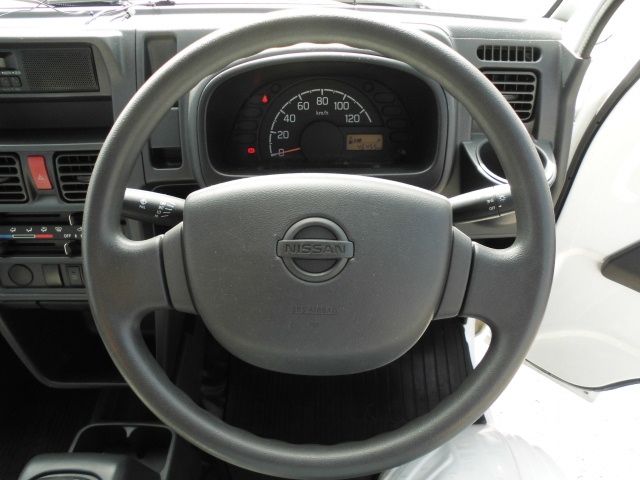 NT100 CLIPPER 4WD