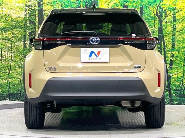 YARIS CROSS HYBRID