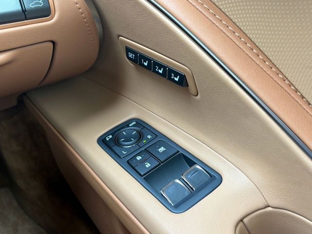 LEXUS LC500 Convertible