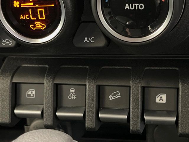 JIMNY NOMADE