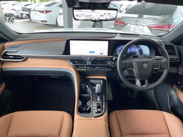 CROWN SPORT