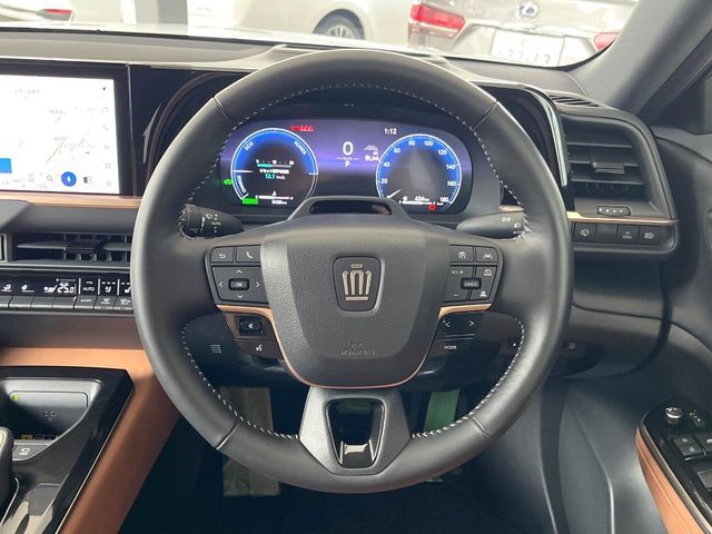 CROWN SPORT