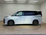 VOXY HYBRID