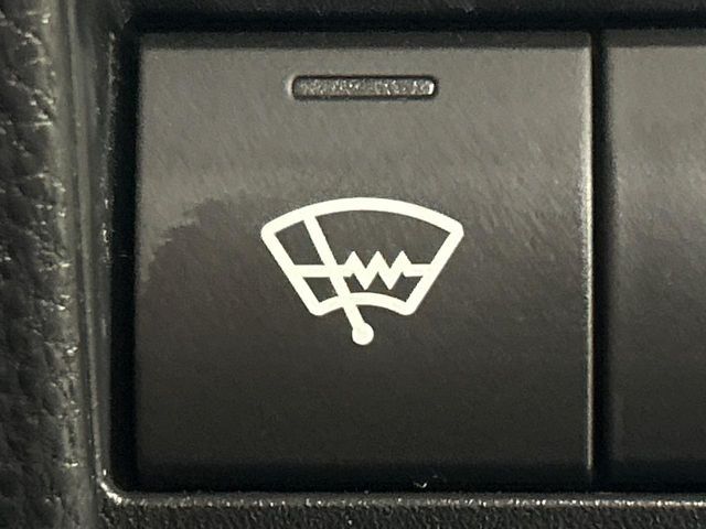 NOAH HYBRID 4WD