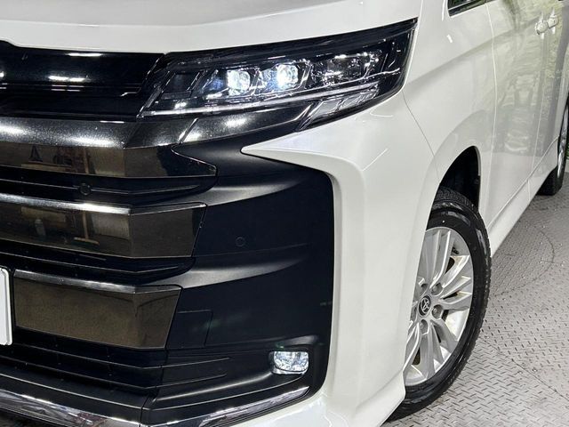 NOAH HYBRID 4WD