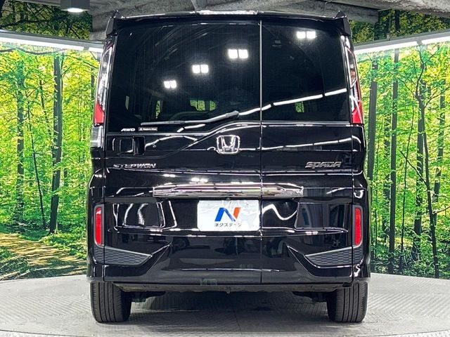 STEPWAGON SPADA 4WD