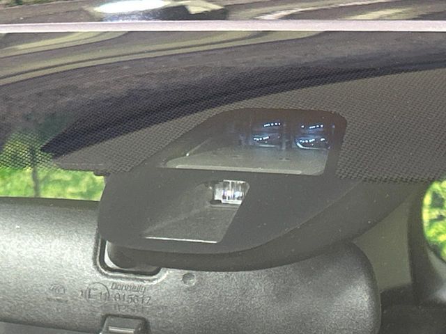 VEZEL HYBRID 4WD