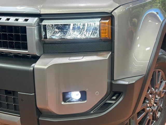 LANDCRUISER 250