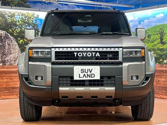 LANDCRUISER 250