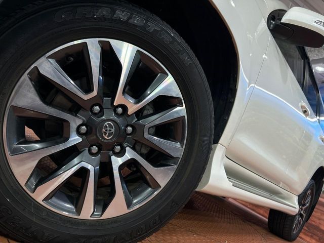 LANDCRUISER PRADO