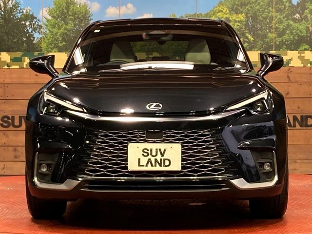 LEXUS LBX