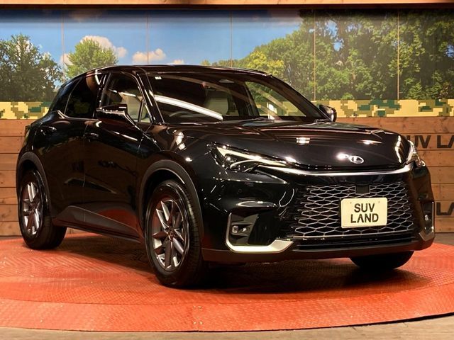 LEXUS LBX