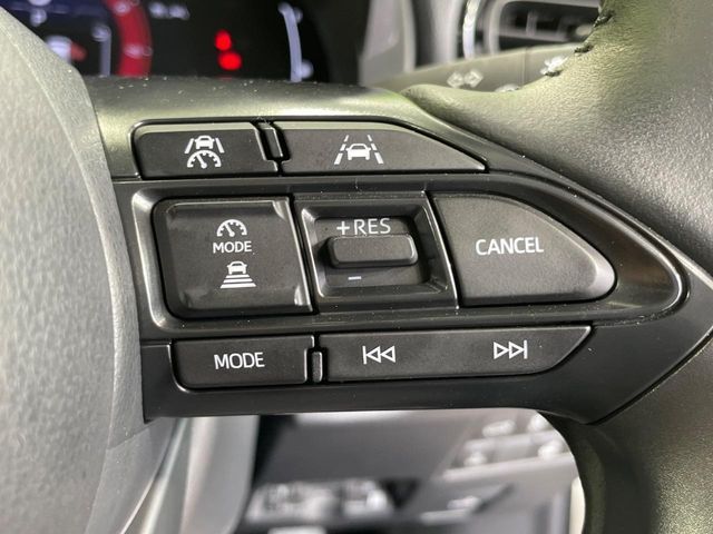 YARIS CROSS HYBRID