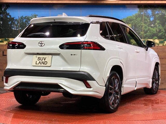 COROLLA CROSS HYBRID