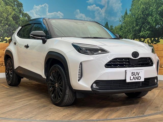 YARIS CROSS HYBRID