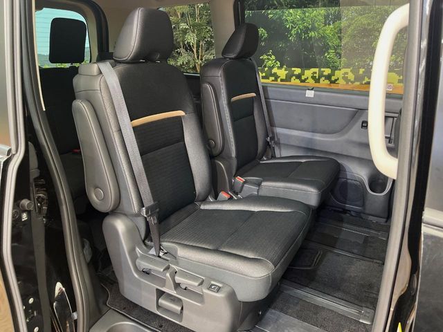 SERENA  WG 4WD
