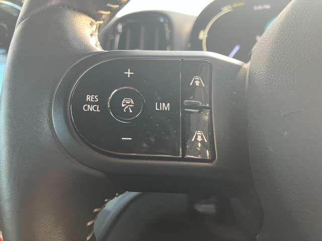 MINI COOPER S E CROSSOVER