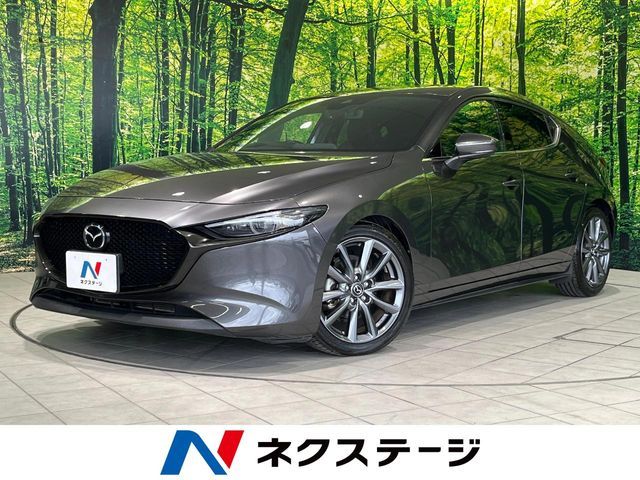 MAZDA3 FASTBACK