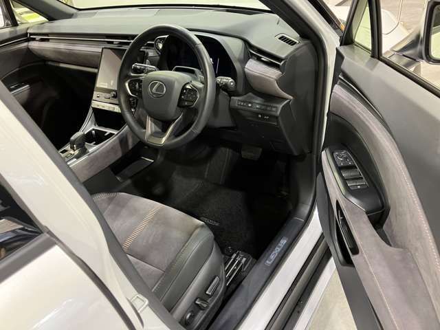 LEXUS LBX
