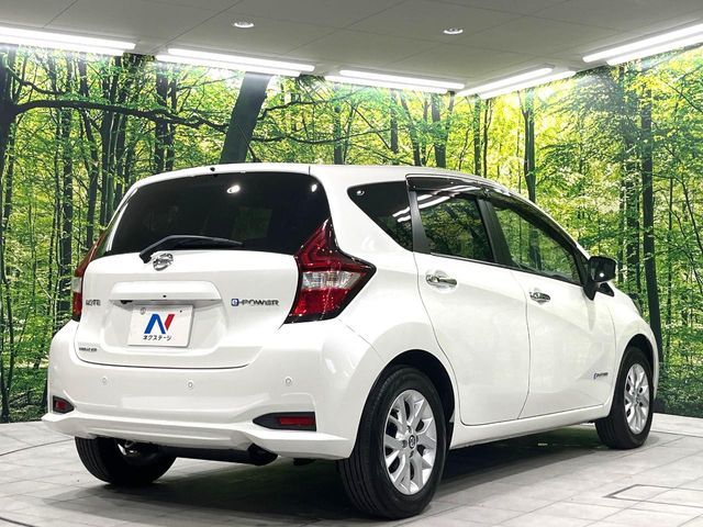 NOTE 4WD