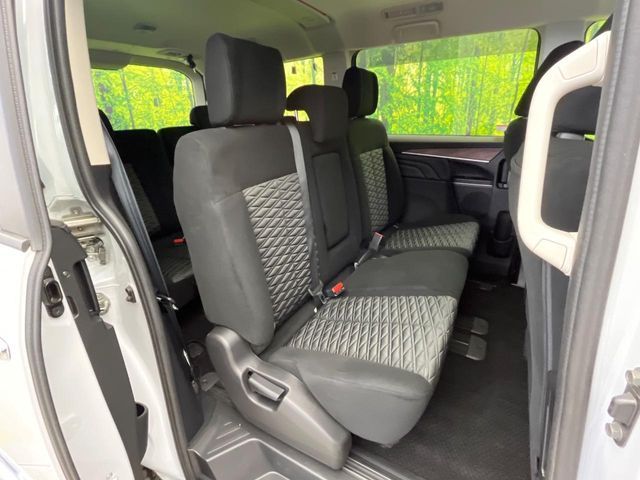 DELICA D:5 4WD