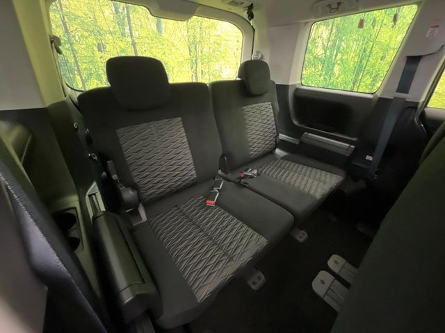 DELICA D:5 4WD