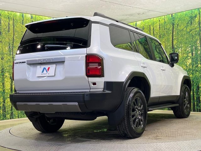 LANDCRUISER 250