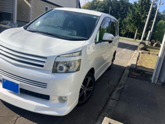 VOXY 4WD