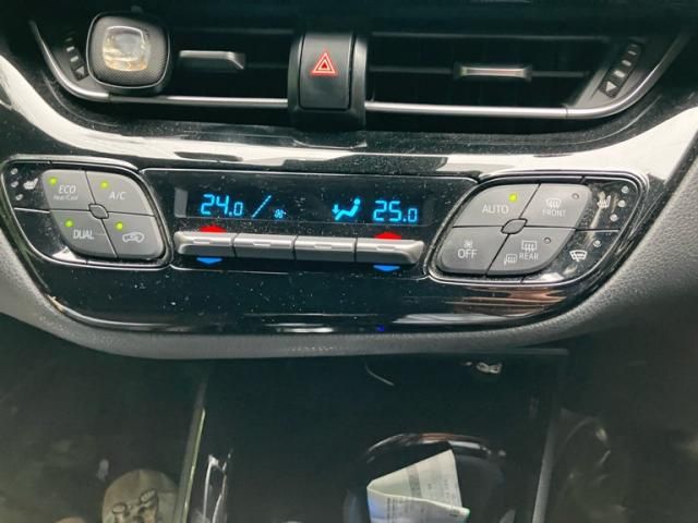 C-HR 4WD