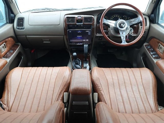 HILUXSURF wagon 4WD