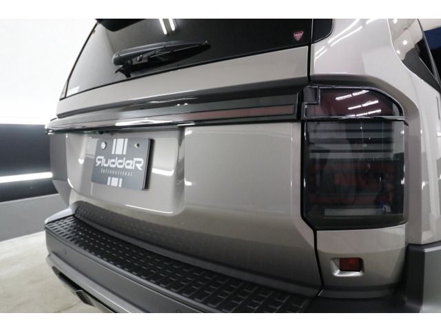 LANDCRUISER 250